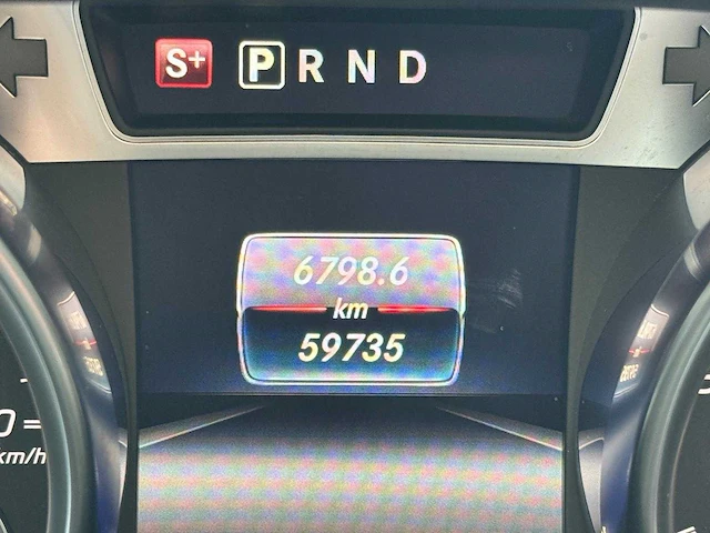 Mercedes-benz - 2017 - sl-klasse - amg 63 - personenauto - afbeelding 11 van  38