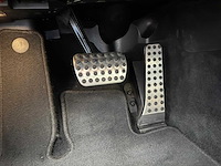 Mercedes-benz - 2017 - sl-klasse - amg 63 - personenauto - afbeelding 13 van  38