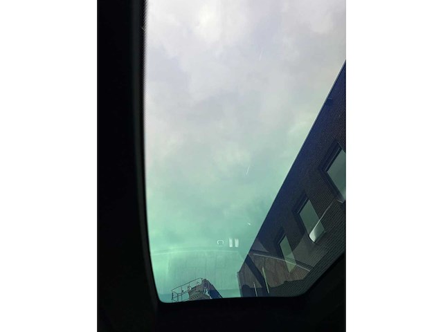 Mercedes-benz - 2017 - sl-klasse - amg 63 - personenauto - afbeelding 21 van  38