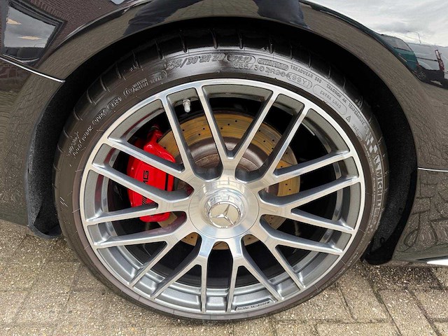 Mercedes-benz - 2017 - sl-klasse - amg 63 - personenauto - afbeelding 28 van  38