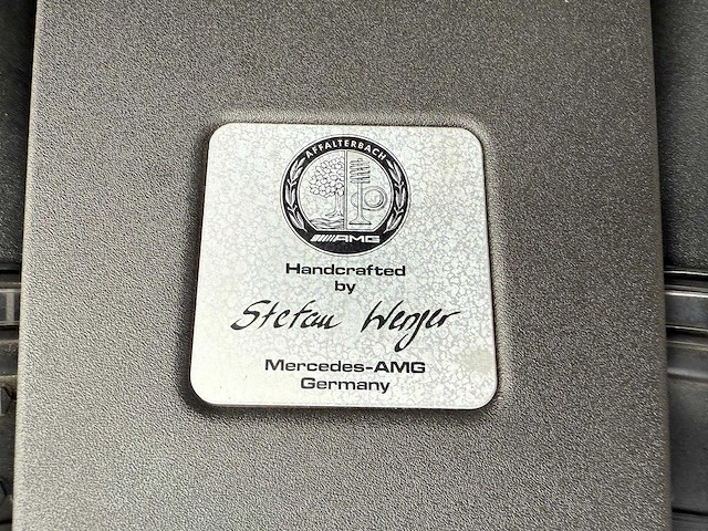 Mercedes-benz - 2017 - sl-klasse - amg 63 - personenauto - afbeelding 30 van  38