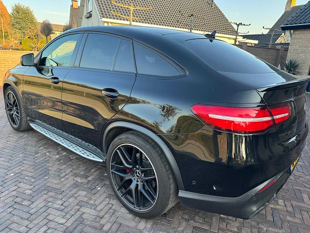 Mercedes benz - 2018 - gle 63 s coupe - amg 63 s 4matic 585pk - personenauto - afbeelding 11 van  36
