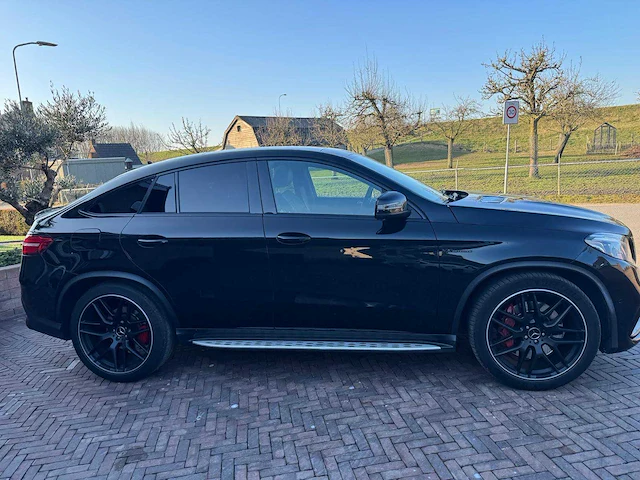 Mercedes benz - 2018 - gle 63 s coupe - amg 63 s 4matic 585pk - personenauto - afbeelding 13 van  36