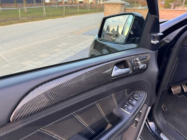 Mercedes benz - 2018 - gle 63 s coupe - amg 63 s 4matic 585pk - personenauto - afbeelding 32 van  36
