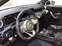 Mercedes-benz - 2019 - a-klasse - amg 35 4matic - personenauto - afbeelding 14 van  30