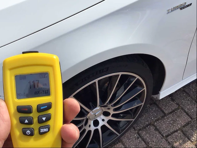 Mercedes-benz - 2019 - a-klasse - amg 35 4matic - personenauto - afbeelding 22 van  30