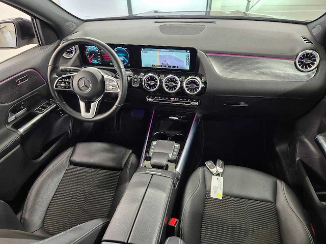 Mercedes-benz - 2022 - eqa - 250 bns sol. lux - personenauto - afbeelding 4 van  26