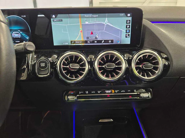 Mercedes-benz - 2022 - eqa - 250 bns sol. lux - personenauto - afbeelding 11 van  26