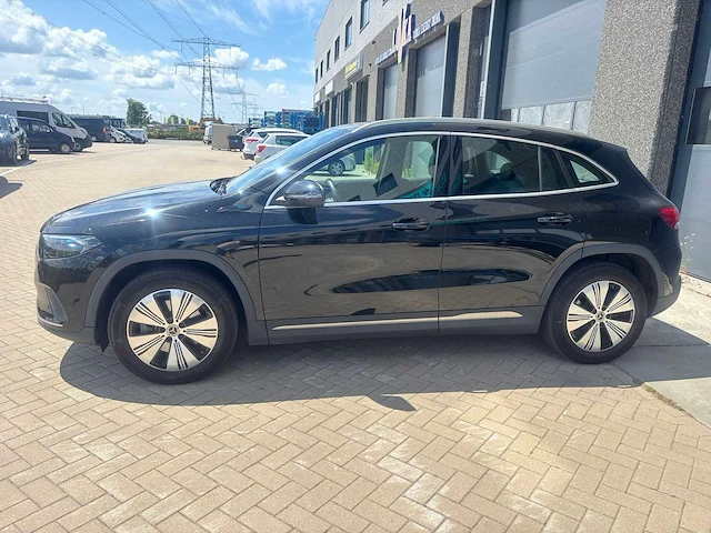 Mercedes-benz - 2022 - eqa - 250 bns sol. lux - personenauto - afbeelding 12 van  26
