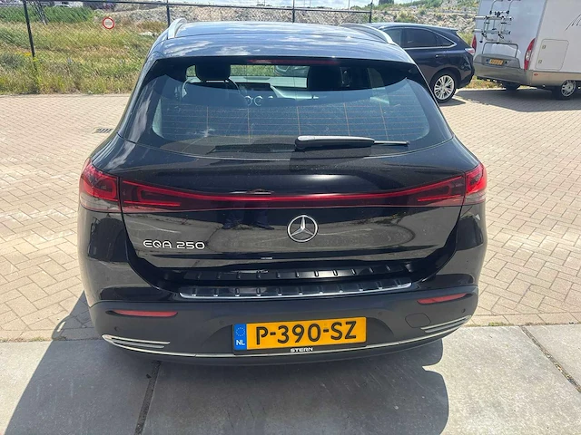 Mercedes-benz - 2022 - eqa - 250 bns sol. lux - personenauto - afbeelding 21 van  26