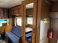 Mercedes-benz - 207 d - camper - 1977 - afbeelding 2 van  35