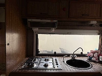 Mercedes-benz - 207 d - camper - 1977 - afbeelding 13 van  35