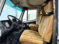 Mercedes-benz - 207 d - camper - 1977 - afbeelding 15 van  35