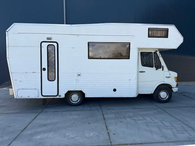 Mercedes-benz - 207 d - camper - 1977 - afbeelding 23 van  35