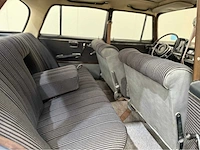 Mercedes-benz - 220s - heckflosse - oldtimer - 1965 - afbeelding 16 van  37