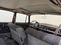 Mercedes-benz - 220s - heckflosse - oldtimer - 1965 - afbeelding 17 van  37