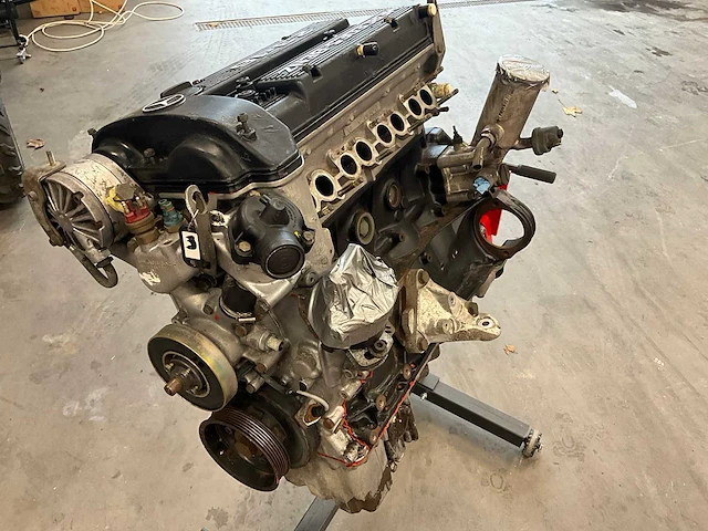 Mercedes-benz - 2.3-16 - motorblok - afbeelding 4 van  11