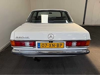 Mercedes-benz - 230 ce - coupe - 200-280 (w123) - oldtimer - 1982 - afbeelding 2 van  28