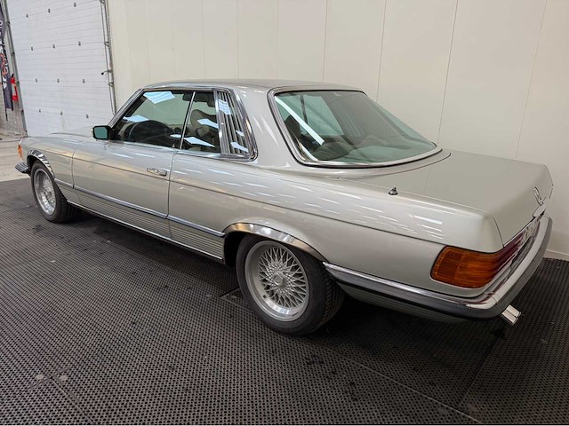 Mercedes-benz - 280 - slc - sl-klasse - oldtimer - 1977 - afbeelding 2 van  36