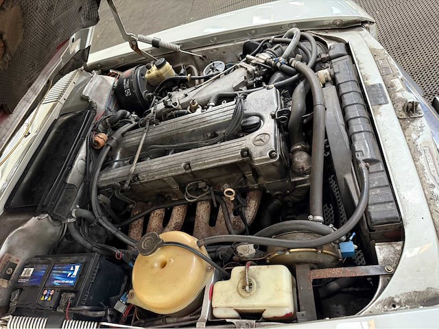 Mercedes-benz - 280 - slc - sl-klasse - oldtimer - 1977 - afbeelding 14 van  36