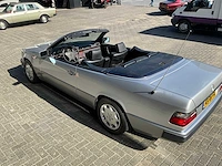 Mercedes-benz - 300 ce-24 cabriolet - afbeelding 4 van  23