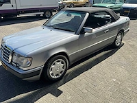 Mercedes-benz - 300 ce-24 cabriolet - afbeelding 13 van  23