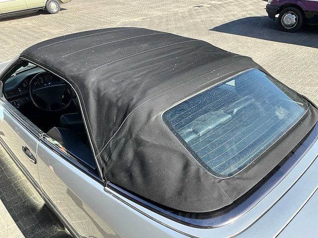 Mercedes-benz - 300 ce-24 cabriolet - afbeelding 15 van  23