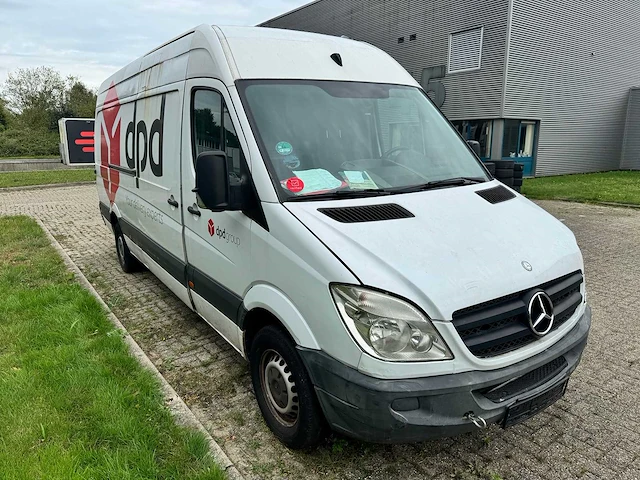 Mercedes benz - 313 - sprinter - van - afbeelding 3 van  6