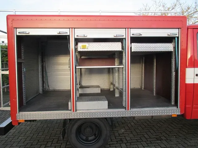 Mercedes-benz - 608 - brandweerwagen - afbeelding 14 van  15