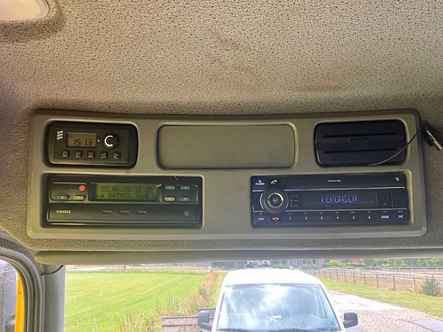 Mercedes-benz - 818l - truck - 2007 - afbeelding 8 van  25