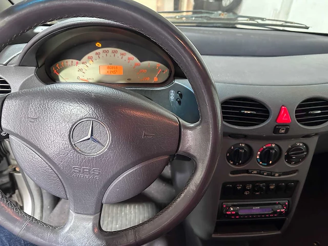 Mercedes-benz - a-klasse - 140 elegance - 73-hv-kx - afbeelding 2 van  20