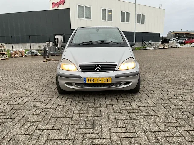 Mercedes-benz - a-klasse - 140 elegance - personenauto - afbeelding 12 van  25