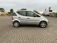 Mercedes-benz - a-klasse - 140 elegance - personenauto - afbeelding 20 van  25