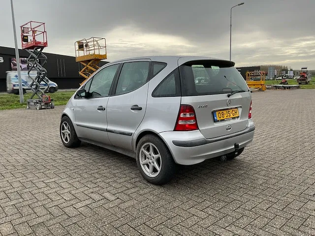 Mercedes-benz - a-klasse - 140 elegance - personenauto - afbeelding 22 van  25