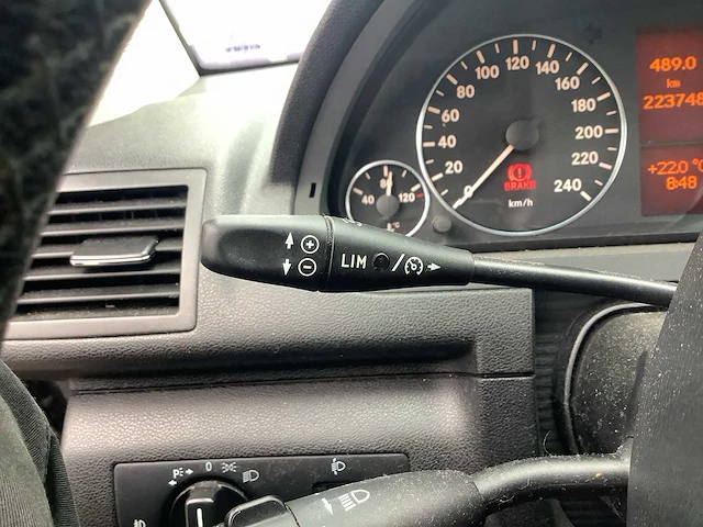 Mercedes-benz - a-klasse - 150 avantgarde - personenauto - afbeelding 6 van  16