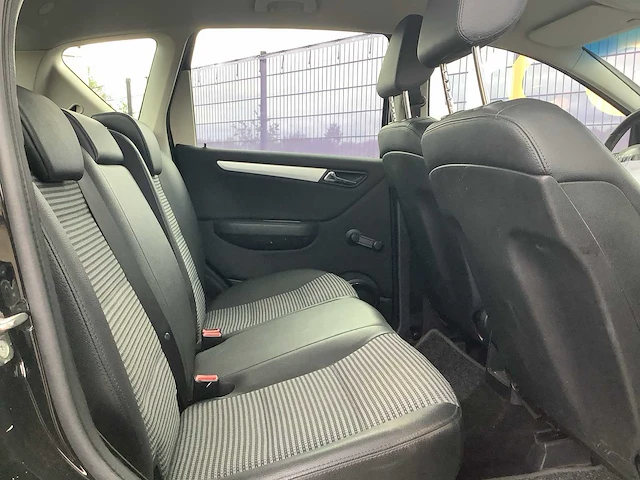Mercedes-benz - a-klasse - 150 avantgarde - personenauto - afbeelding 13 van  16