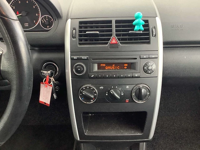 Mercedes-benz - a-klasse - 150 avantgarde - personenauto - afbeelding 16 van  16