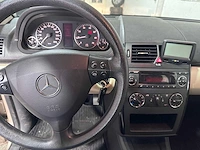 Mercedes-benz - a-klasse - 150 classic - 10-pz-fg - afbeelding 10 van  20