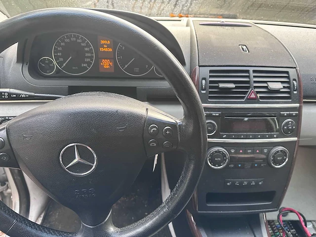 Mercedes-benz - a-klasse - 150 elegance - 06-rt-jp - afbeelding 17 van  17