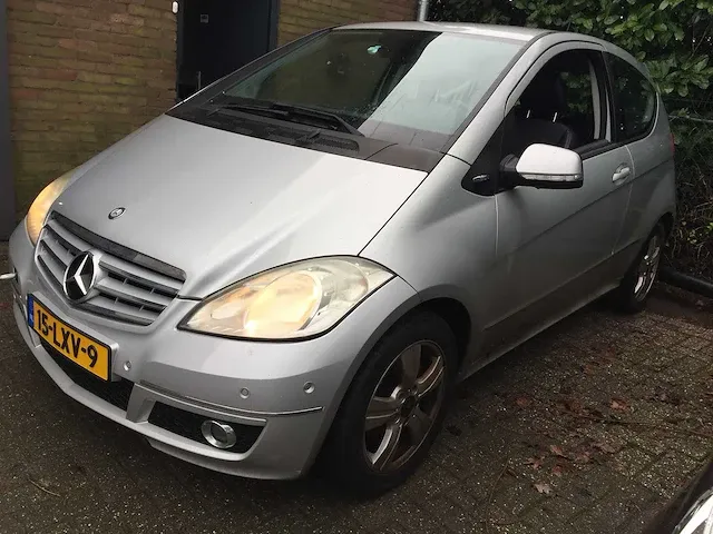 Mercedes-benz - a-klasse - 160 bl.e.bnscl avangarde - 15-lxv-9 - afbeelding 1 van  14