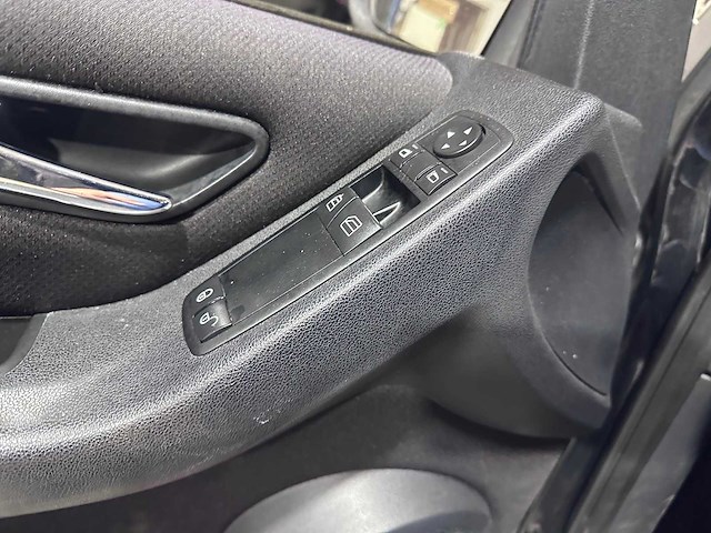 Mercedes-benz - a-klasse - 170 avantgarde - 16-rh-kn - afbeelding 3 van  20