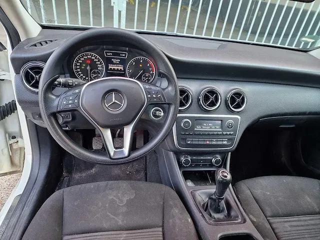 Mercedes-benz - a-klasse - 180 cdi - l-910-kh - 2014 - afbeelding 5 van  20