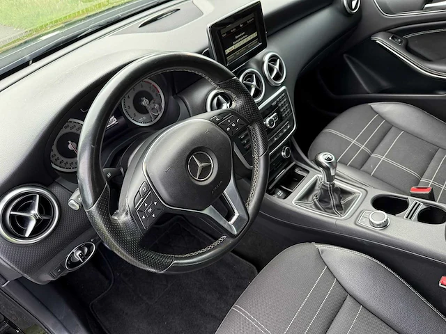 Mercedes-benz - a-klasse - 180 prestige - g-628-kv - 2019 - afbeelding 12 van  15