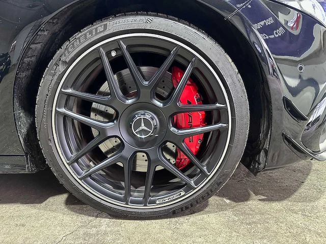 Mercedes-benz - a-klasse - amg 45 s 4matic+ - car - afbeelding 18 van  30