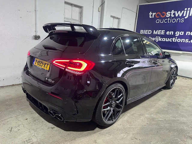 Mercedes-benz - a-klasse - amg 45 s 4matic+ - car - afbeelding 26 van  30