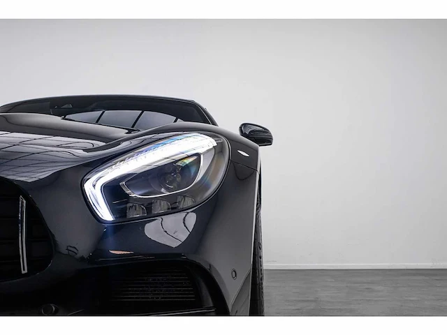 Mercedes-benz - amg gt - roadster - 2017 - afbeelding 4 van  38