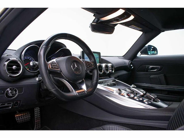 Mercedes-benz - amg gt - roadster - 2017 - afbeelding 8 van  38