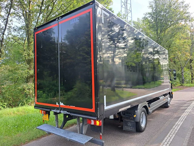 Mercedes-benz - atego - vrachtwagen - afbeelding 22 van  26