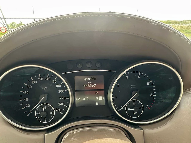 Mercedes-benz - automaat - 2009 - gl-klasse - 500 - personenauto - afbeelding 6 van  20