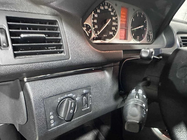 Mercedes-benz - b-klasse - 170 automaat- 05-sj-xz - afbeelding 4 van  19
